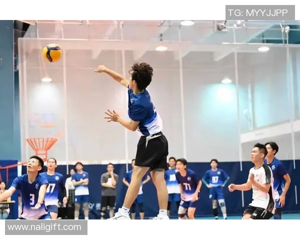 上海排球队的个人能力揭秘与排球巨献的精彩瞬间探讨 上海排球队的个人能力揭秘与排球巨献的精彩瞬间探讨