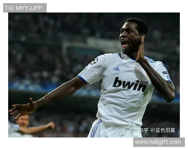 揭秘足球明星意大利炮手的真实身份与传奇故事 揭秘足球明星意大利炮手的真实身份与传奇故事